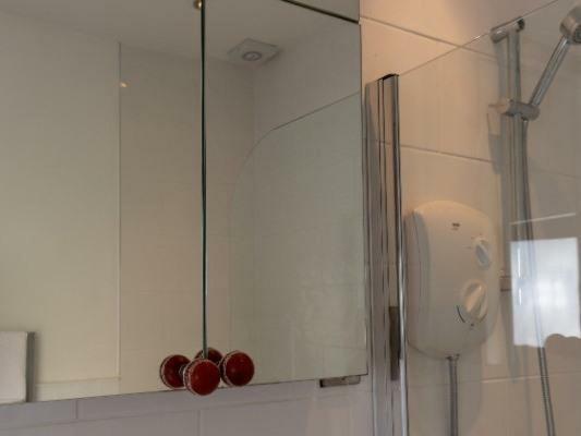 Bed and Breakfast The Craven Heifer Addingham Екстер'єр фото